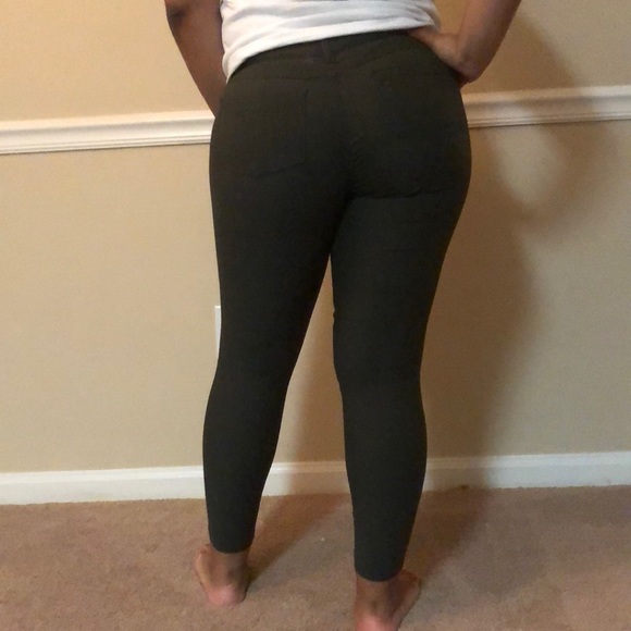 Olive Jeggings - Picture 2 of 2
